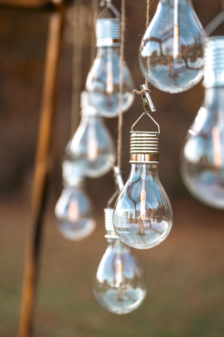 LEDの赤と青、近赤外線の組み合わせで得られる効果とは？