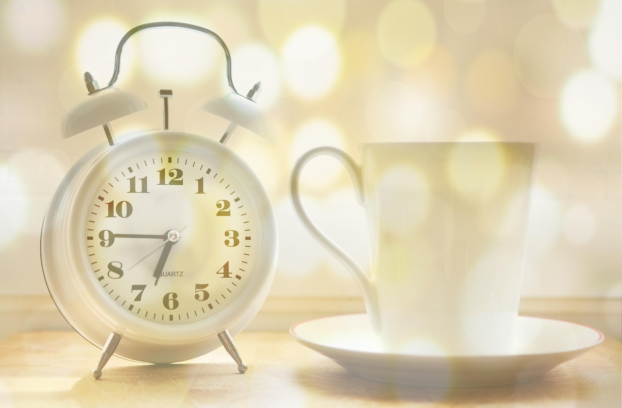 美顔器のコードレス充電にかかる時間はどのくらい？