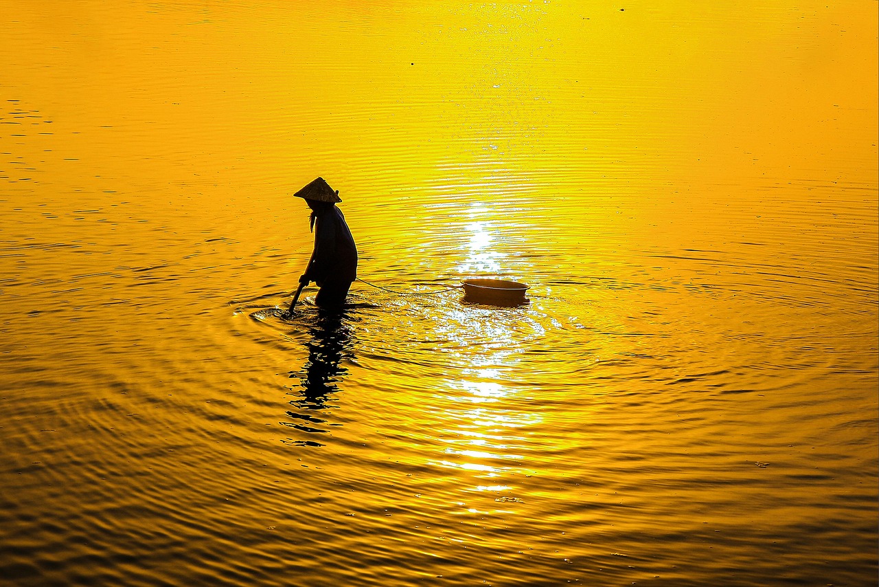 RF美顔器でシミとシワを同時に改善する方法は？